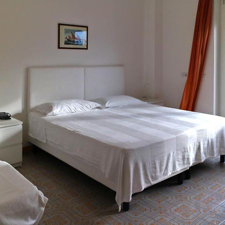 Casa Vacanze مايوري المظهر الخارجي الصورة