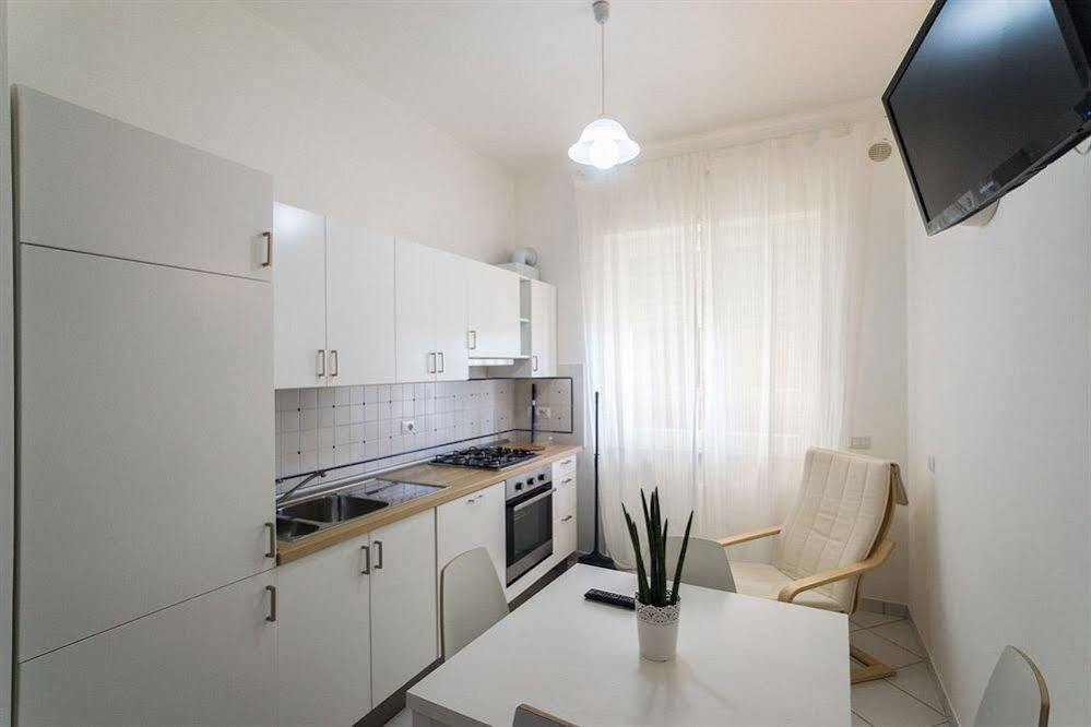 Casa Vacanze مايوري المظهر الخارجي الصورة
